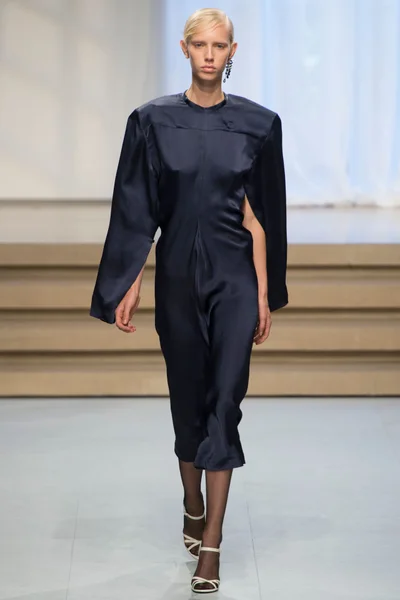 Look 47